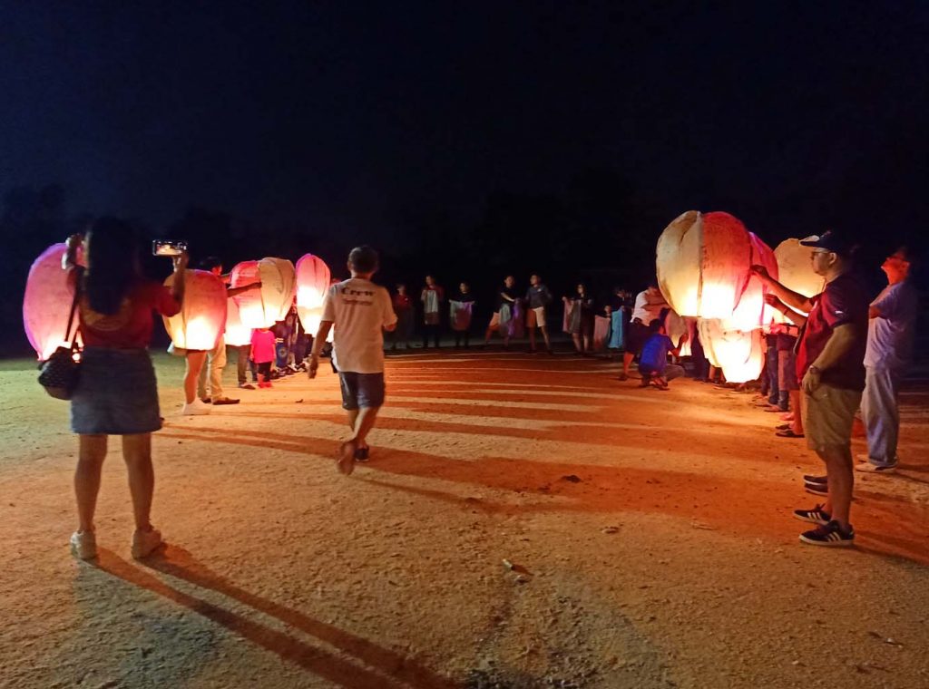 wishing lantern picture