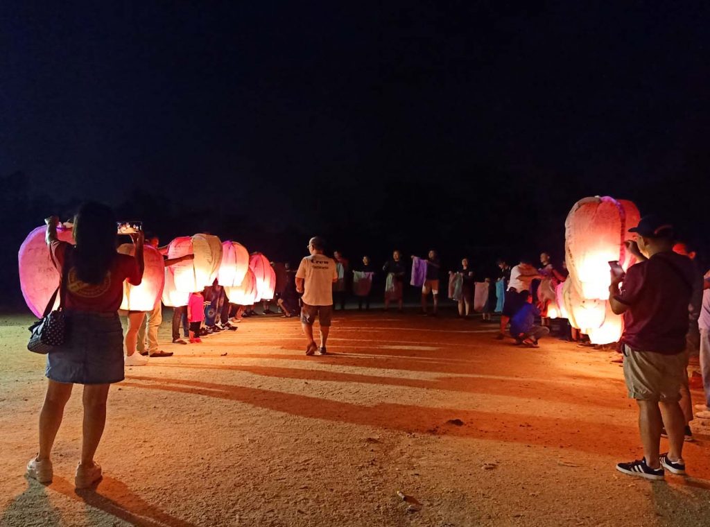 wishing lantern picture
