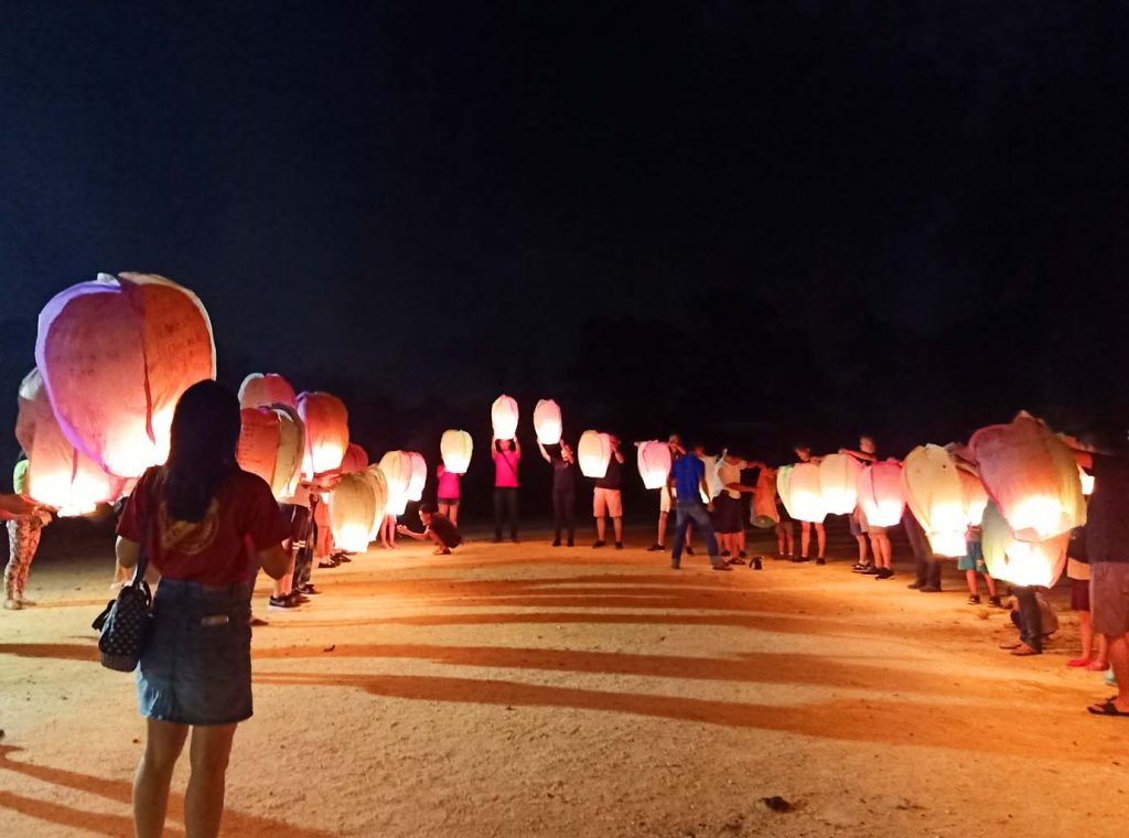 wishing lantern picture