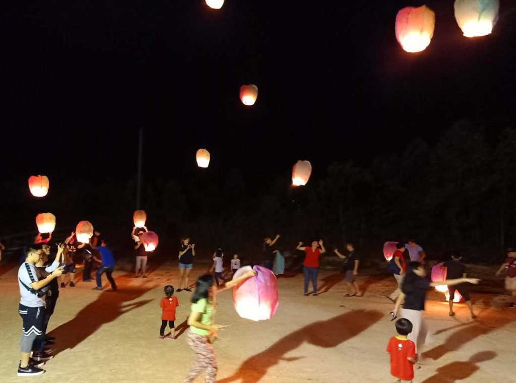 wishing lantern picture